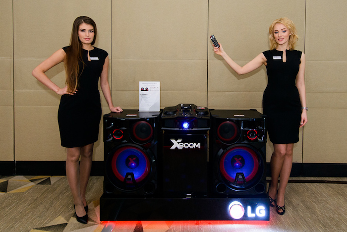 Cупермощные минисистемы LG X-Boom с DJ-эффектами